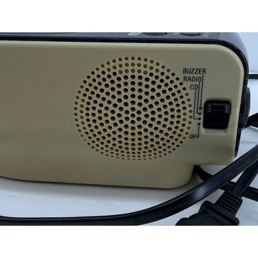 Sony Dream Machine ICF-CD815 Dual Alarm Clock Radio CD Player AM FM Audio In